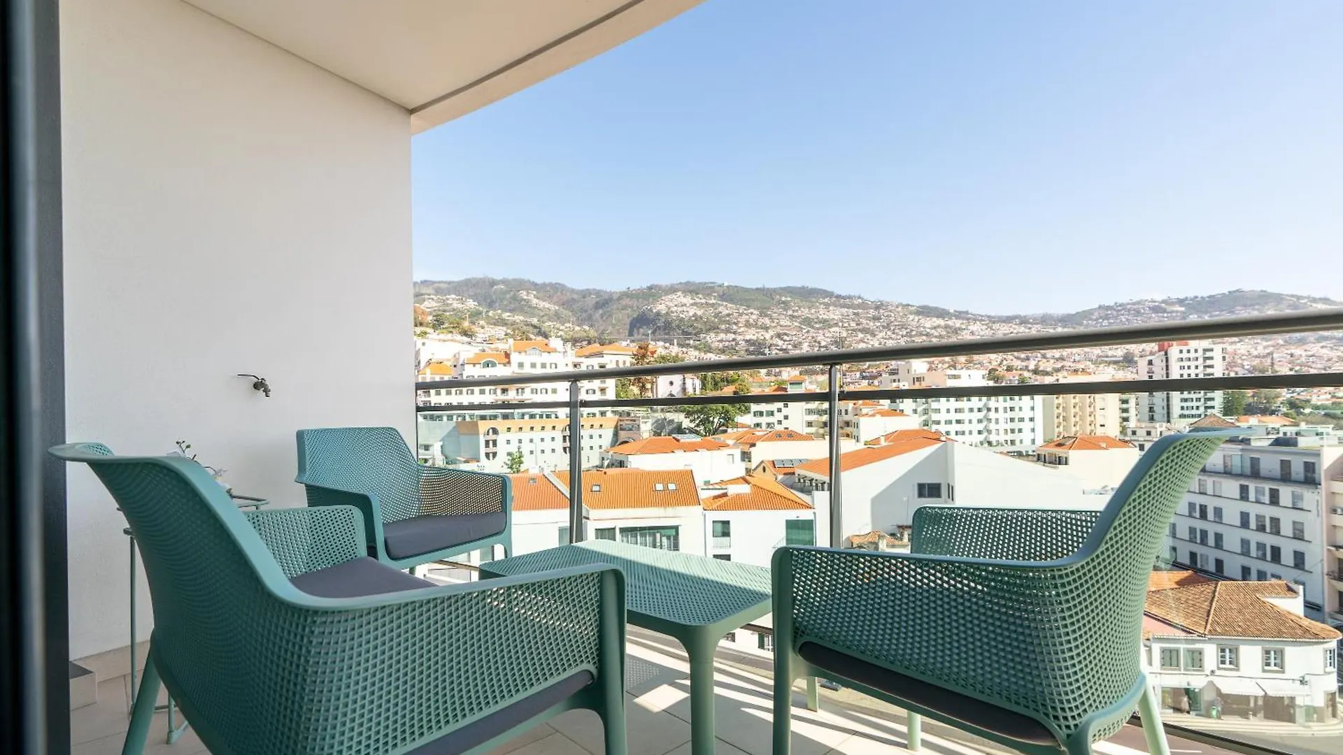 Casa Dos Filhos By Rent2U, Lda contacts